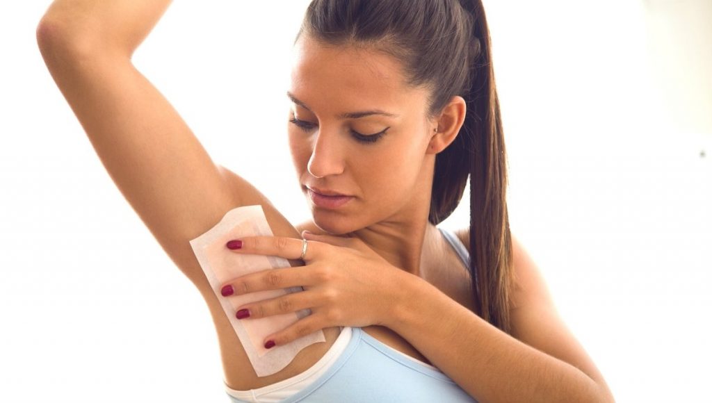 Exfoliate your underarm skin with a gentle scrub