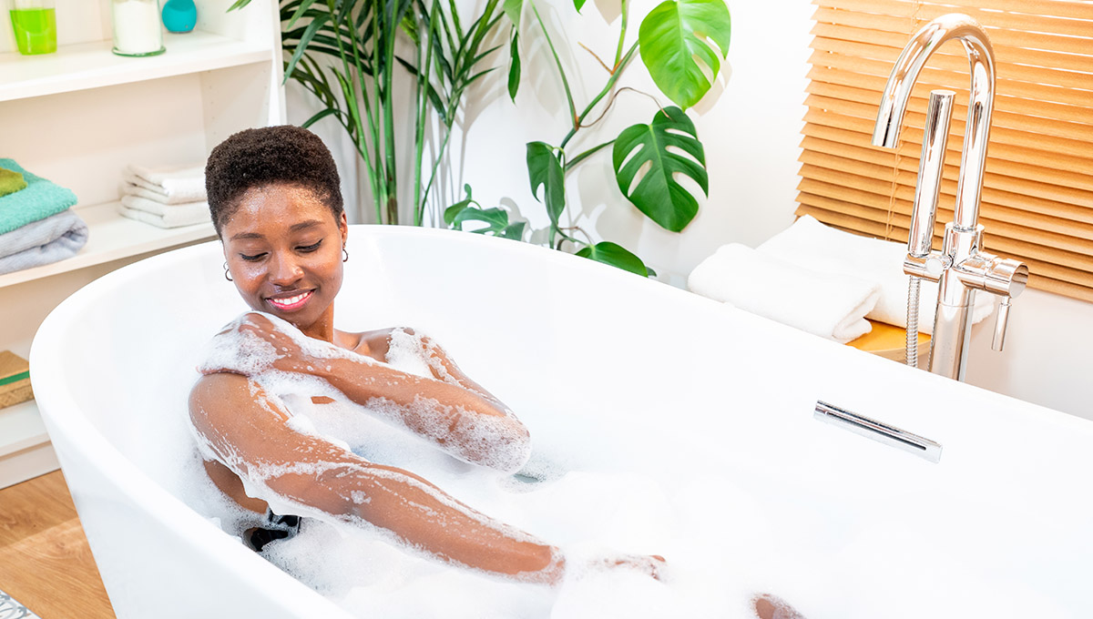 How to Choose the Right Skin Brightening Body Wash for Radiant, Even-Toned Skin