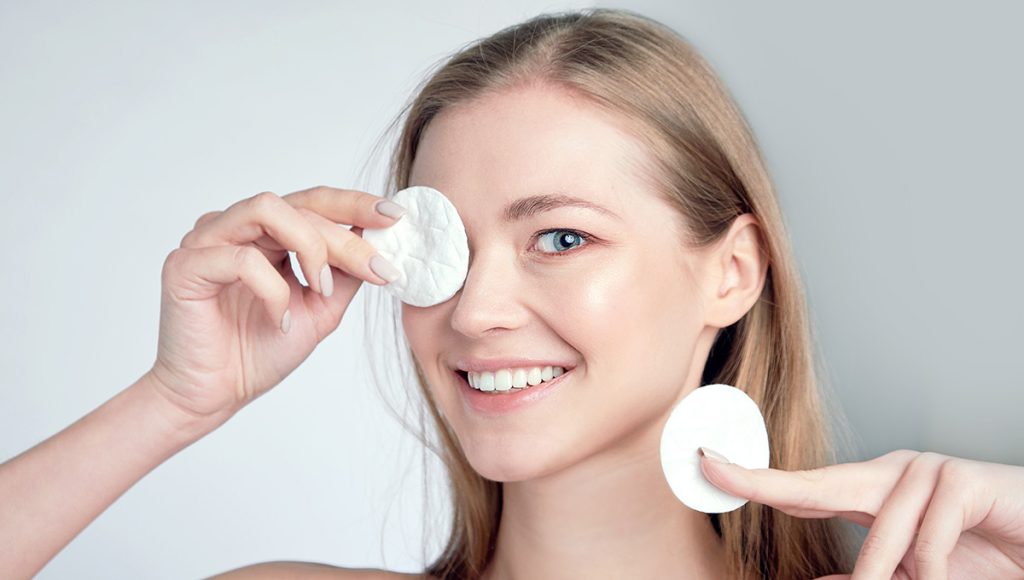 What Do Glow Peel Pads Do?