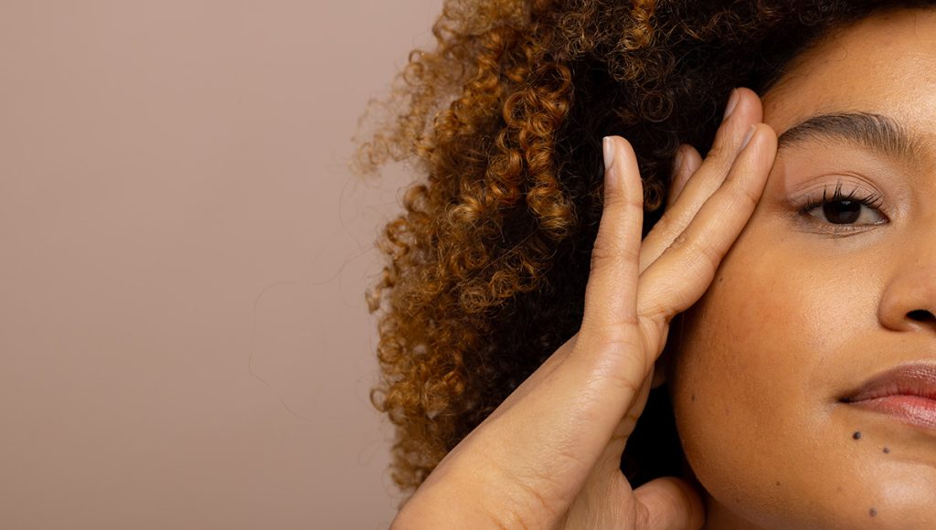 What Is a Nourishing Body Oil and Why Your Skin Needs One