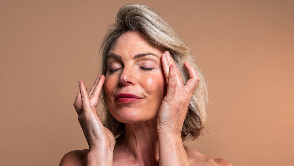 Best Toner for Mature Skin Over 50: Brighten and Tone Without Stripping