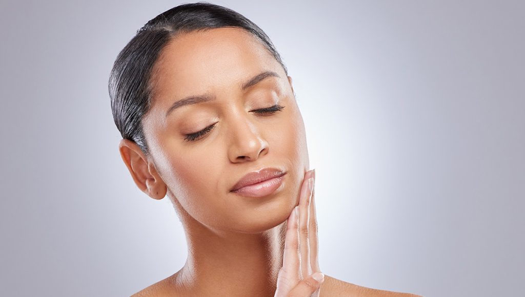 Bonus Section: Can You Use Salicylic Acid and Glycolic Acid Together for Body Care?