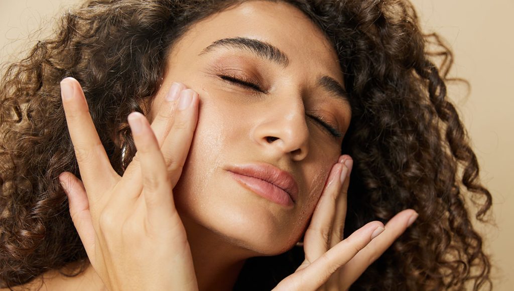 Bonus: Using Carrier Oils for Skin Recovery and Barrier Repair