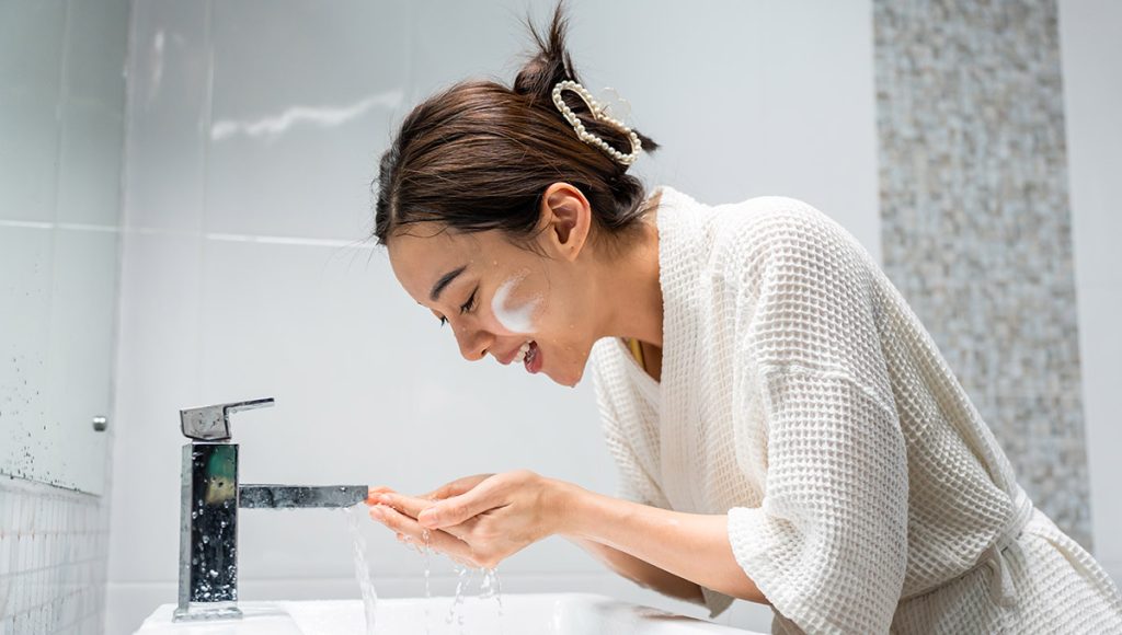 Common Mistakes to Avoid When Choosing Soap After a Spray Tan