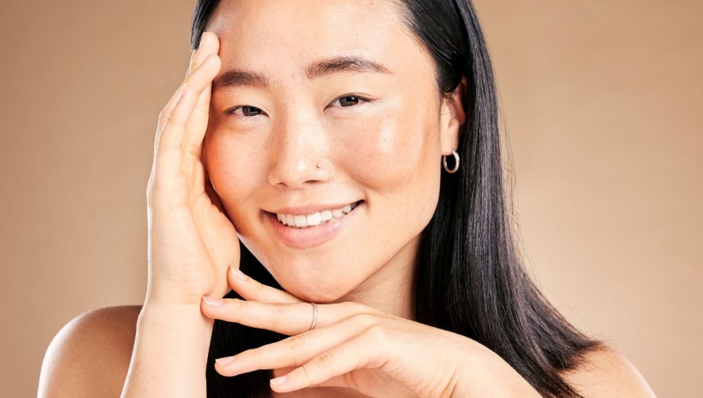 Complement Your Retinol: Body Skincare Products to Consider