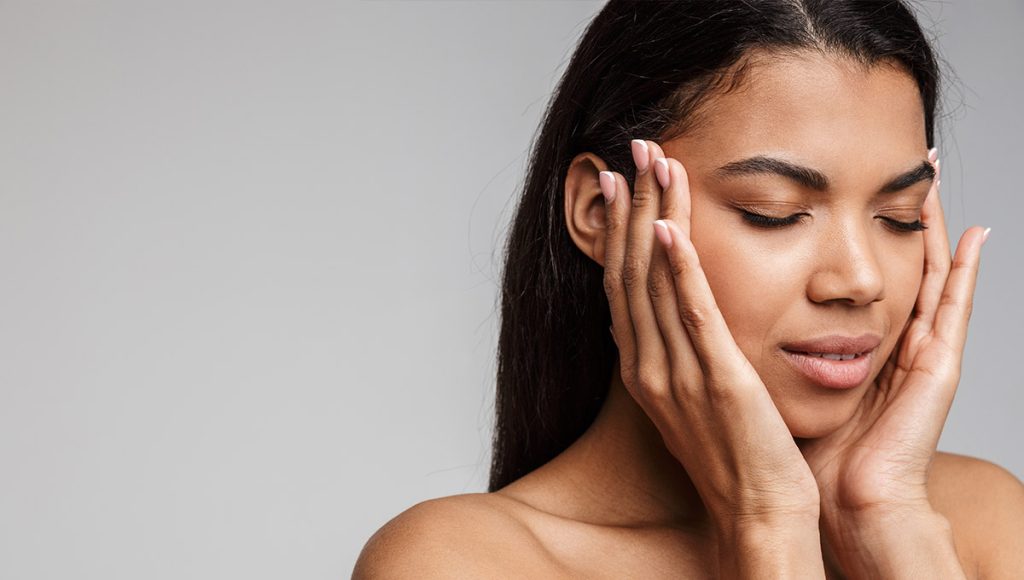 How Retinol Enhances the Healing Process for Sunburned Skin