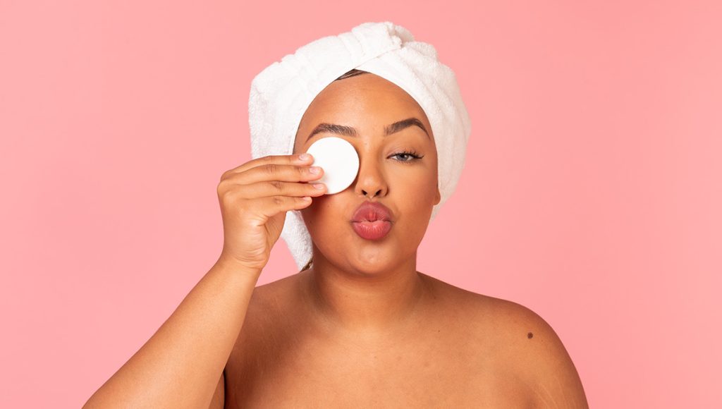 How to Exfoliate Safely for Closed Comedones