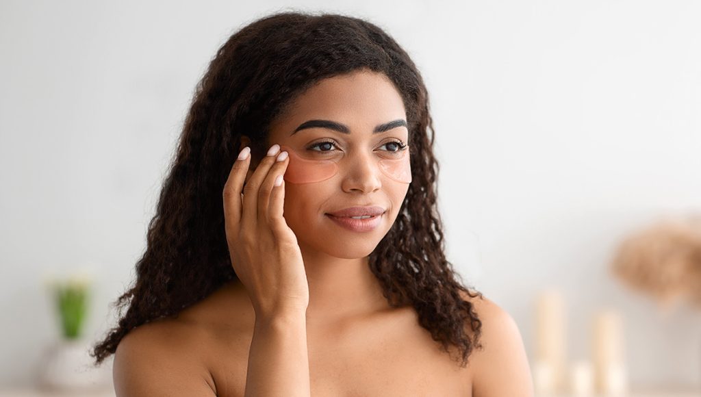 How to Incorporate the Best Face Oil for Aging Skin into Your Routine