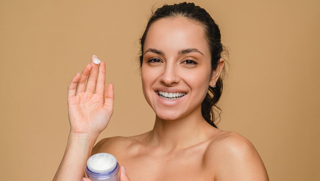 Ingredients That Work Well With Retinol for Dark Spots