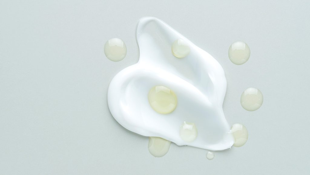 Kojic Acid: The Natural Brightening Ingredient You Need in Your Routine