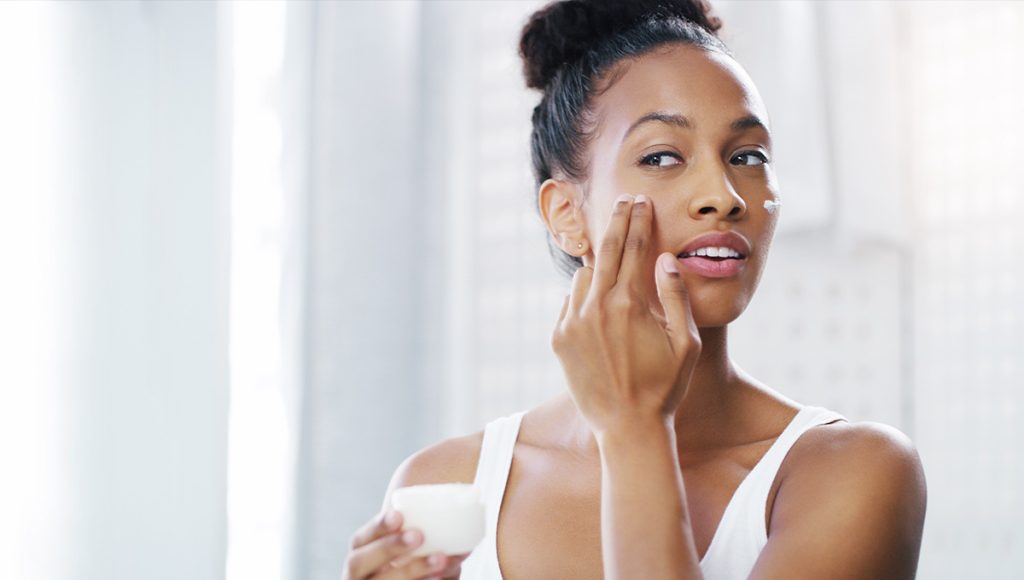 Moisturizing: Locking in Brightening Benefits