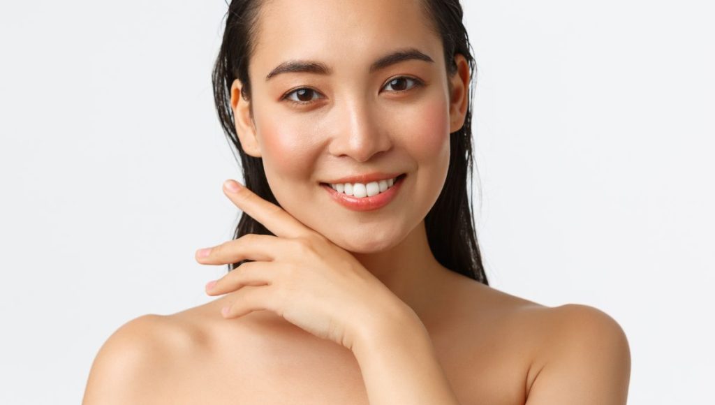 Real Skin Wins: Transformative Journeys with Skin Lightening Oil