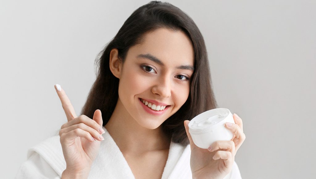 Treating Comedones Daily: The Right Skincare Routine