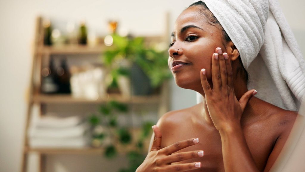 Turmeric for Sensitive Skin: Benefits and Considerations