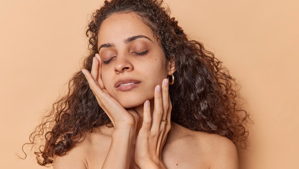 Turmeric in Skincare: A Natural Solution for Youthful Skin