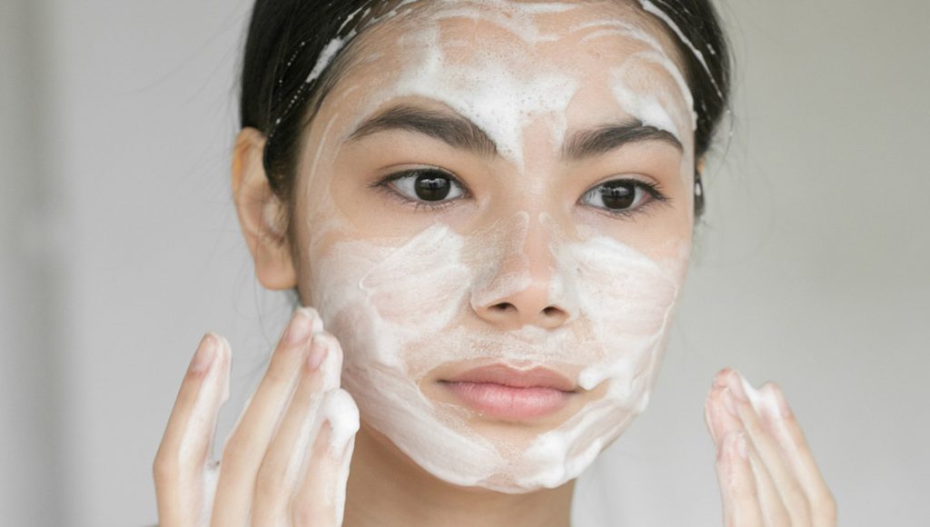 Watch-Out List: Ingredients to Avoid in a Water Based Face Cleanser
