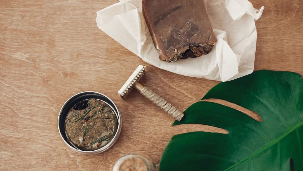 Extra Boost: Charcoal and African Black Soap in Vitamin C Body Wash