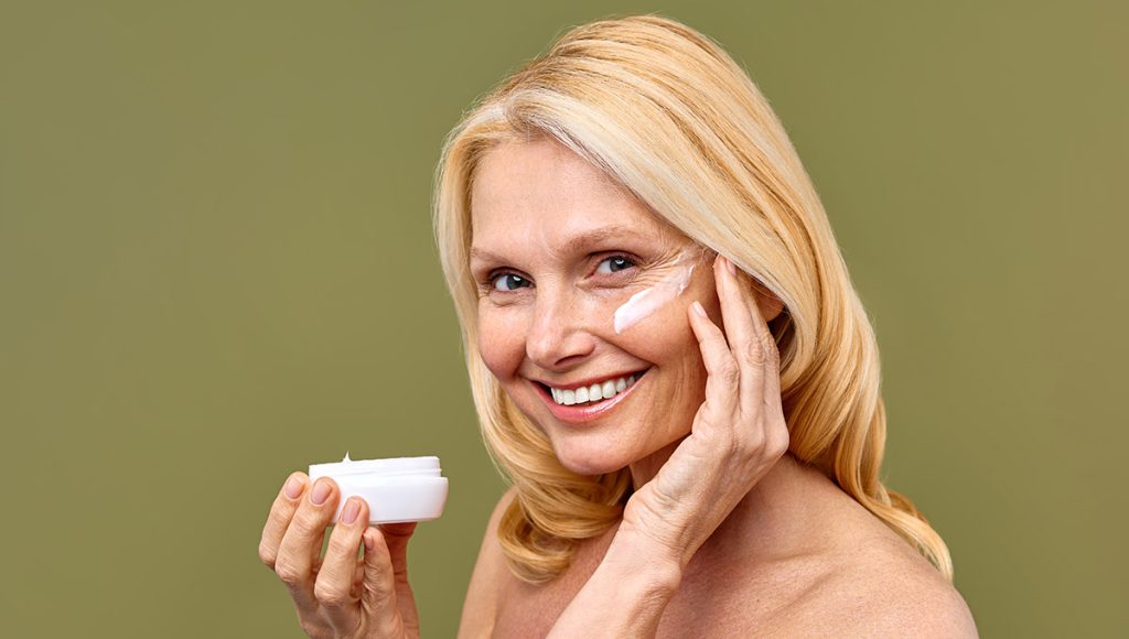 How a Water Based Moisturizer Supports Brightening and Spot Correction