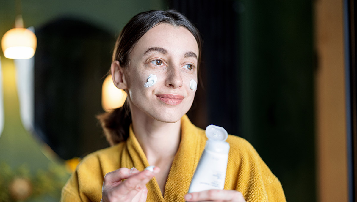 How to Choose the Right Water Based Lotion for Your Face and Body