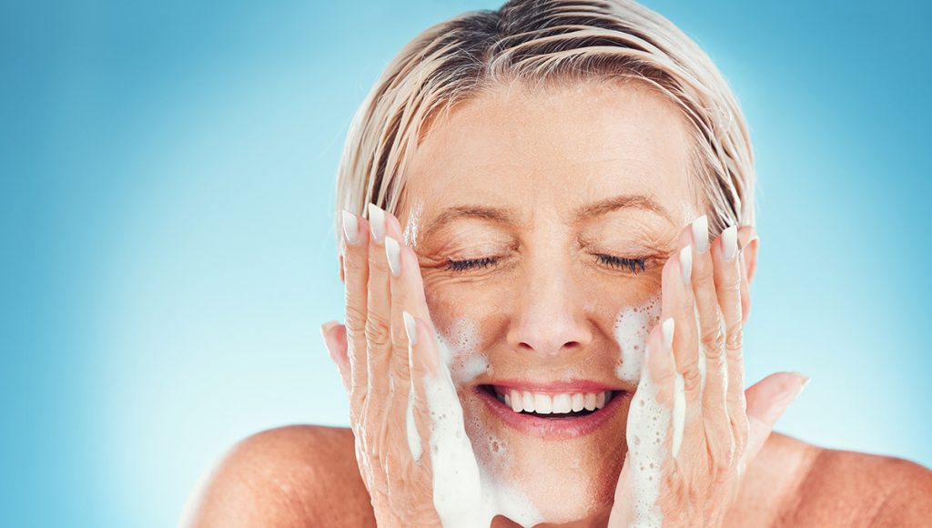 Ingredient Spotlight: Kojic Acid for Aging Skin