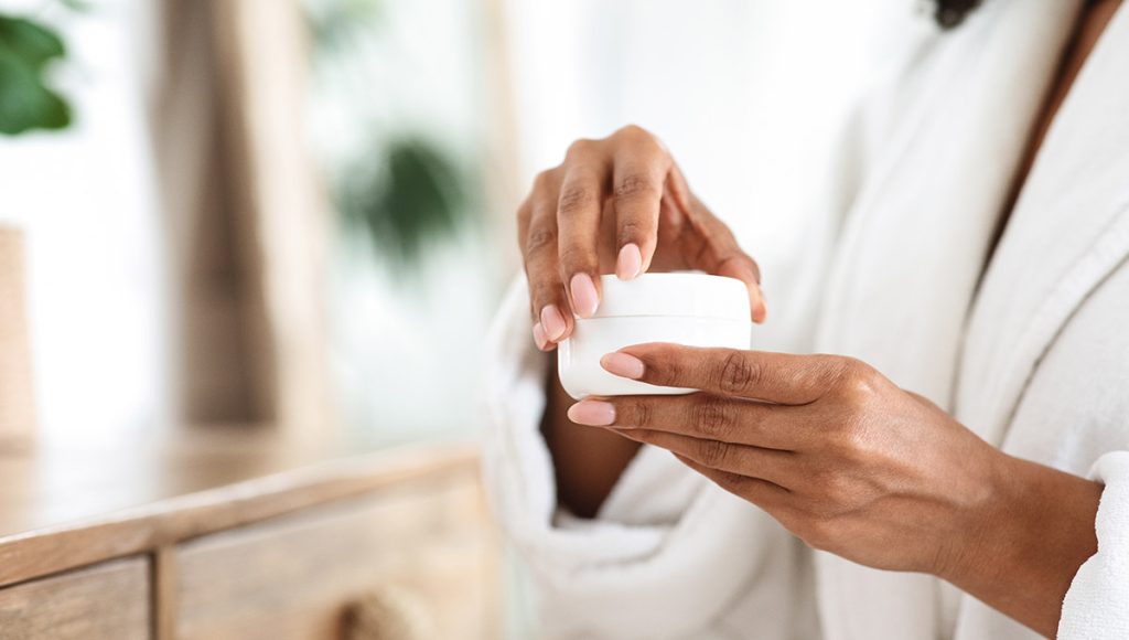 Revitalize and Hydrate with Hibiscus and Honey Formulas