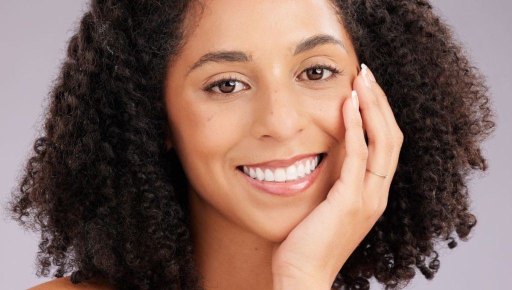 Smart Layering: How to Add an Unscented Moisturizer into Your Routine