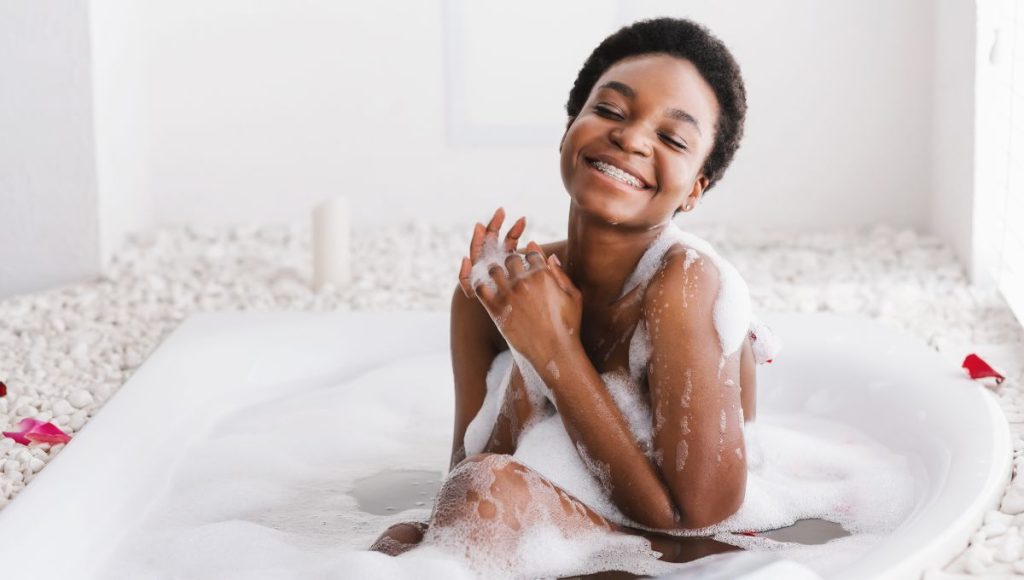 When and How to Use a Vitamin C Body Wash