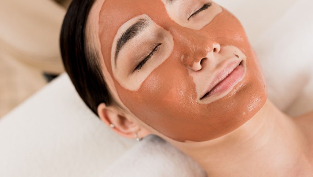 How Exfoliation Improves Skin Health Naturally