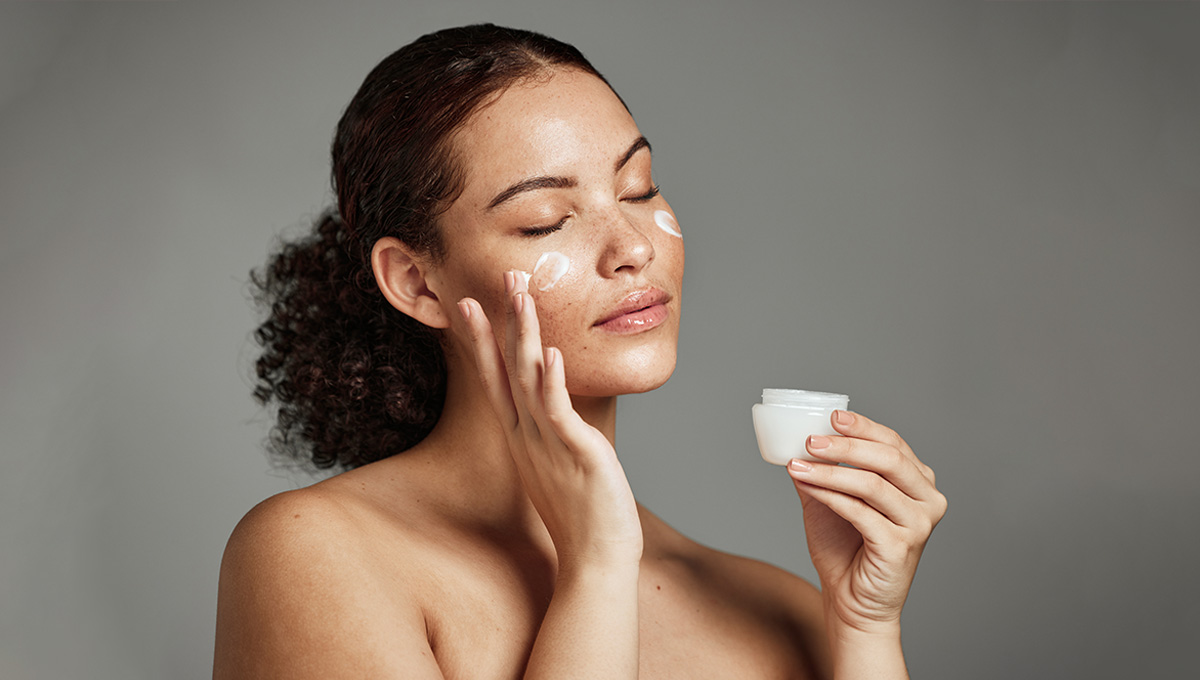 How to Choose the Best Eye Cream for Fine Lines and Wrinkles That Actually Works