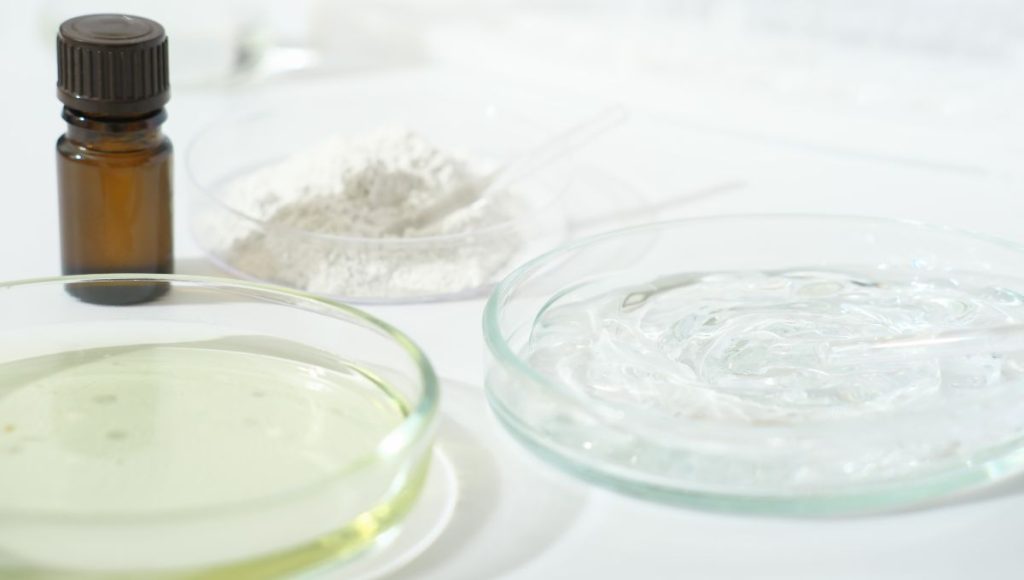 Ingredient Spotlight: Kojic Acid in Korean Toner for Oily Skin