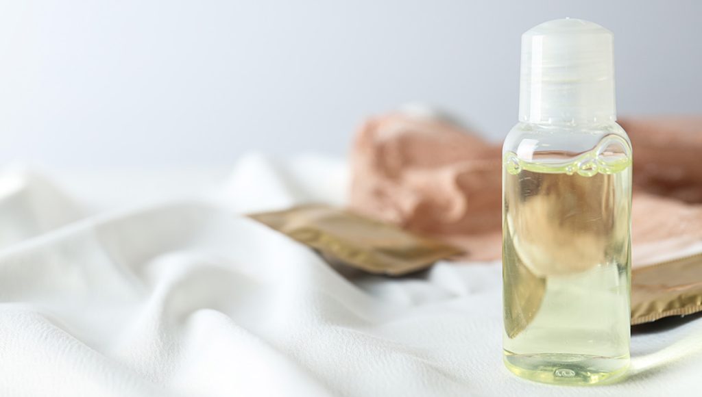 Ingredient Spotlight: Pomegranate Oil