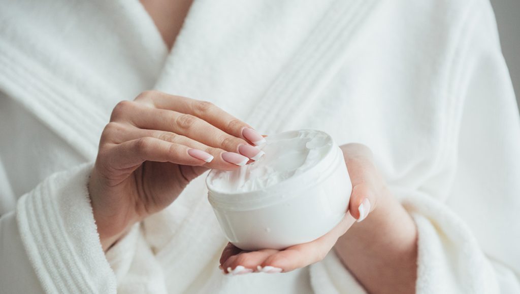 Kojic Acid: A Hero Ingredient in Every Effective Dark Spot Removal Cream