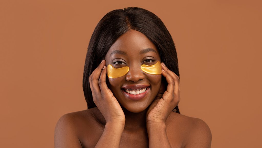 Toning, Hydrating & Sealing In That Turmeric Glow Post-Scrub